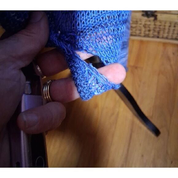 Sweet Romeo Blue Gradient Women's Sweater Medium (With Flaws) - Picture 4 of 15